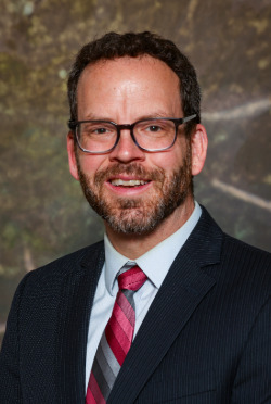 Eric Kushman is a Parent Attorney for Tulalip Office of Civil Legal Aid